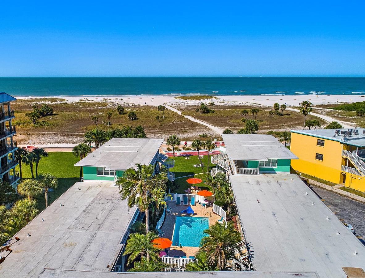 Tropic Terrace #16 - Beachfront Rental Apts St. Pete Beach Exterior foto