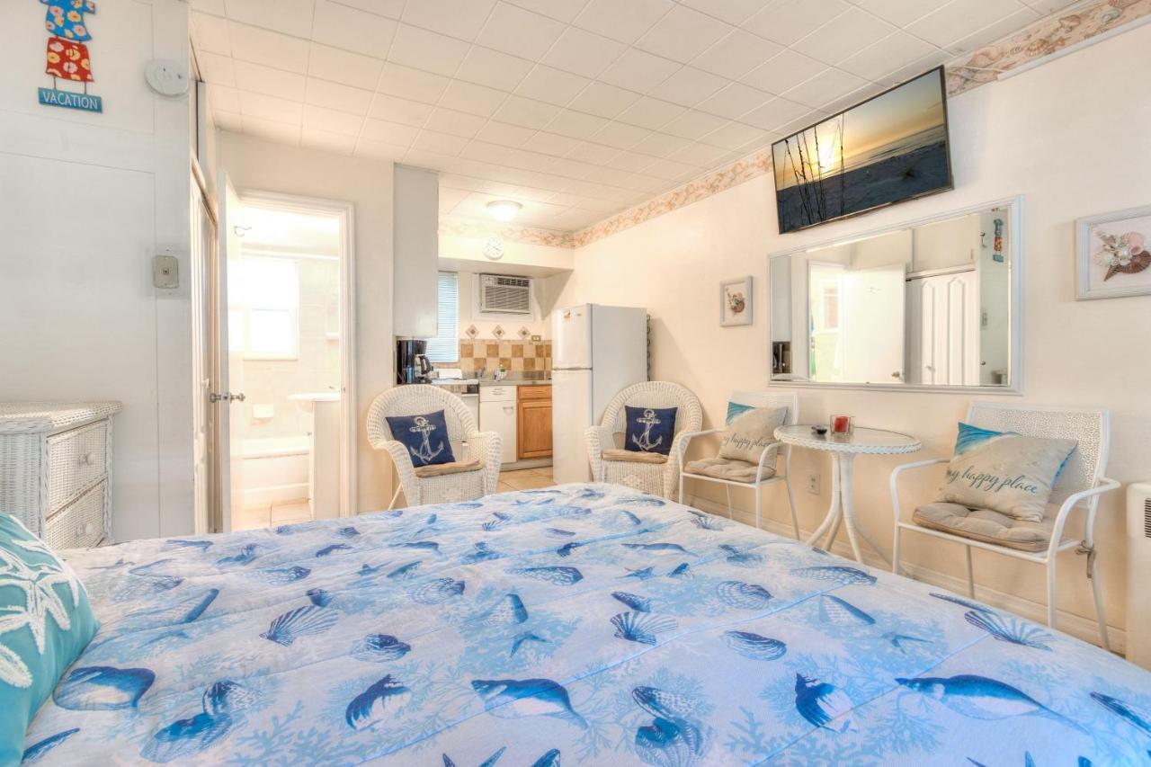 Tropic Terrace #16 - Beachfront Rental Apts St. Pete Beach Exterior foto