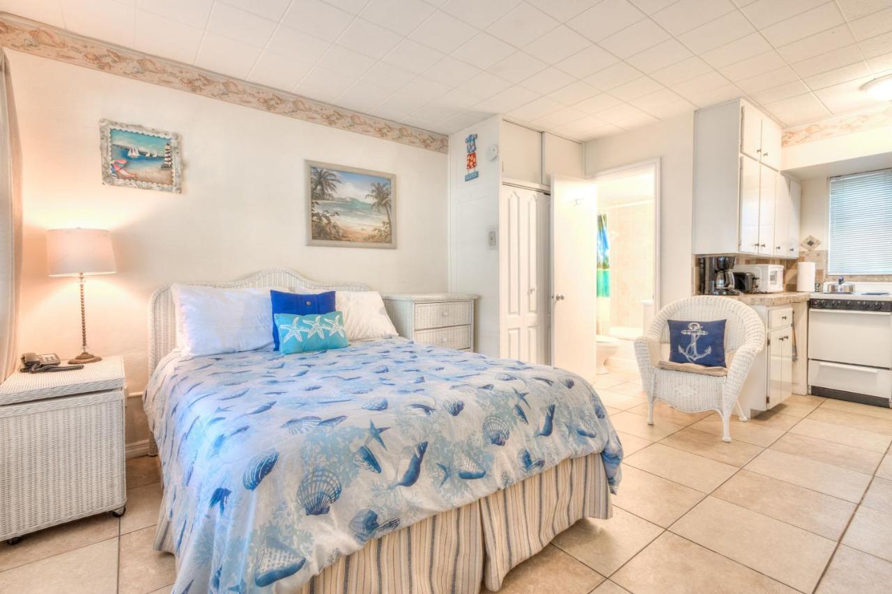 Tropic Terrace #16 - Beachfront Rental Apts St. Pete Beach Exterior foto